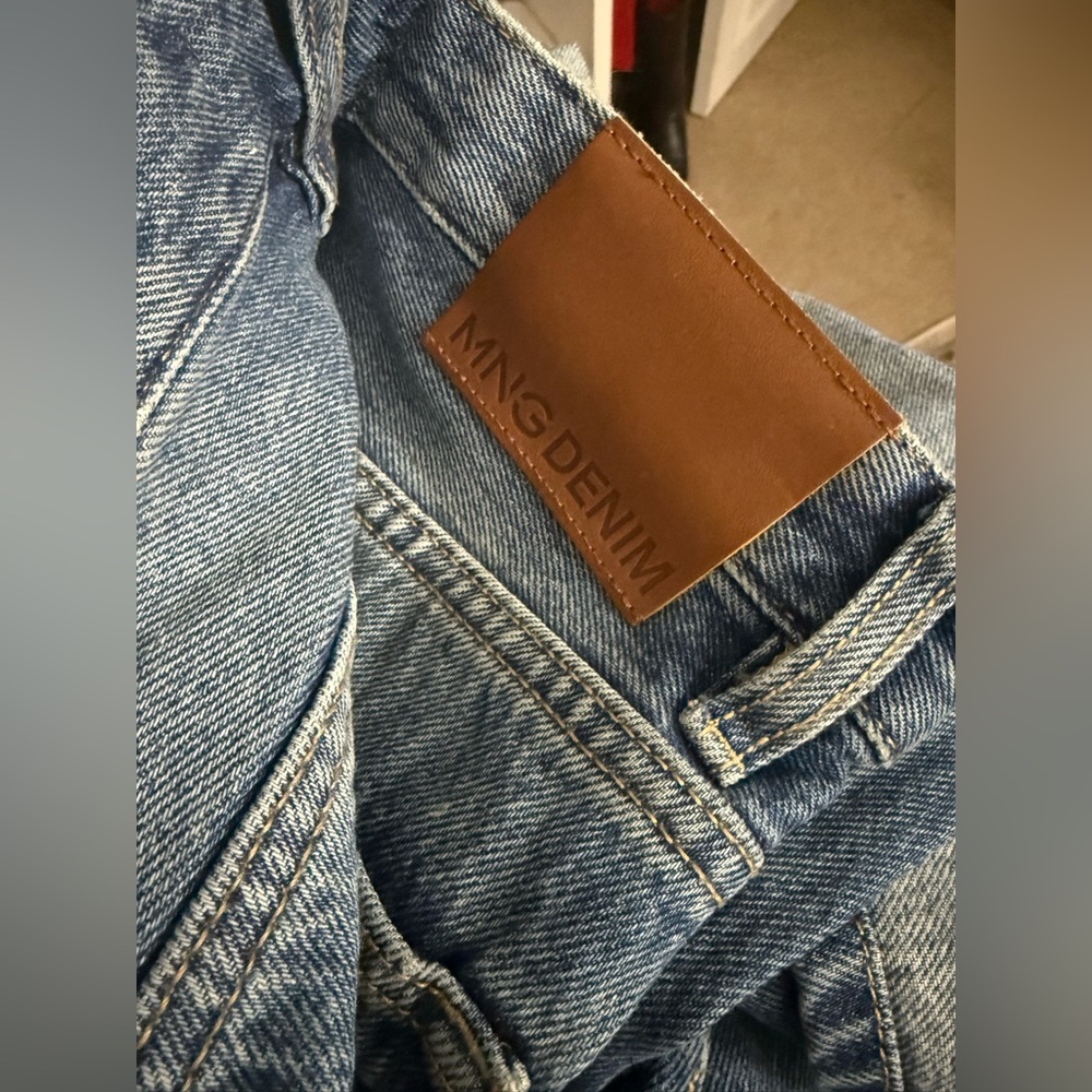 WIDE-LEG JEANS WITH TURN-UP HEM - Picture 8 of 9
